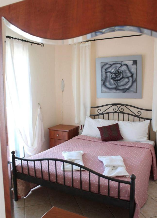 Prapas Apartment *